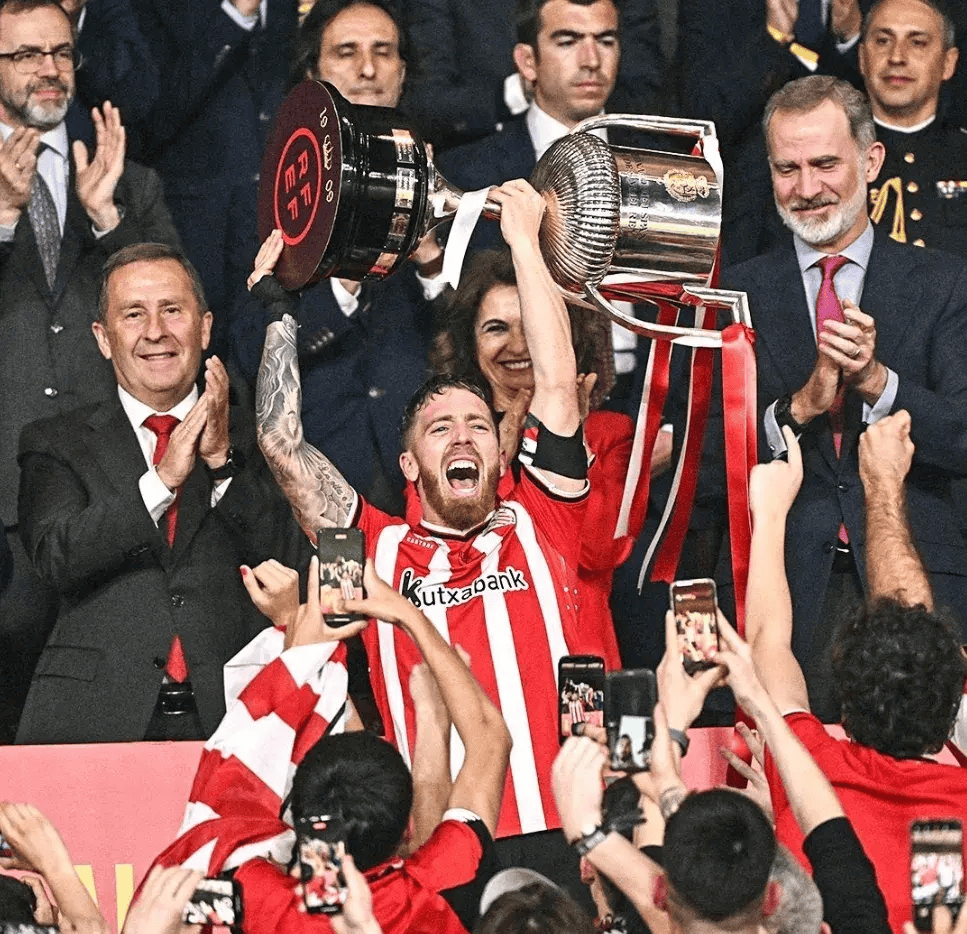 爱游戏体验今晨突围战来临；费耶诺德围绕国王杯完成体检；媒体盛赞；纪律约束更严格的简单介绍