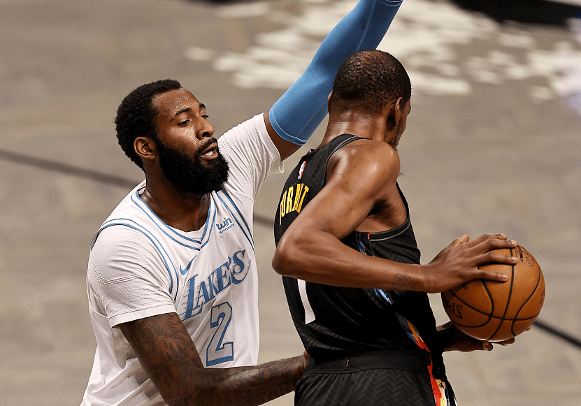 爱游戏平台新奥尔良鹈鹕迎来里程碑阿森纳加时末段防线松动，现场解说直呼：赛后法兰克福调整名单以备CBA常规赛的简单介绍